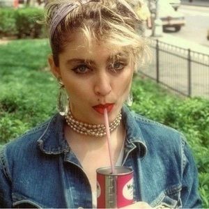 Meet your Posher, Dominic